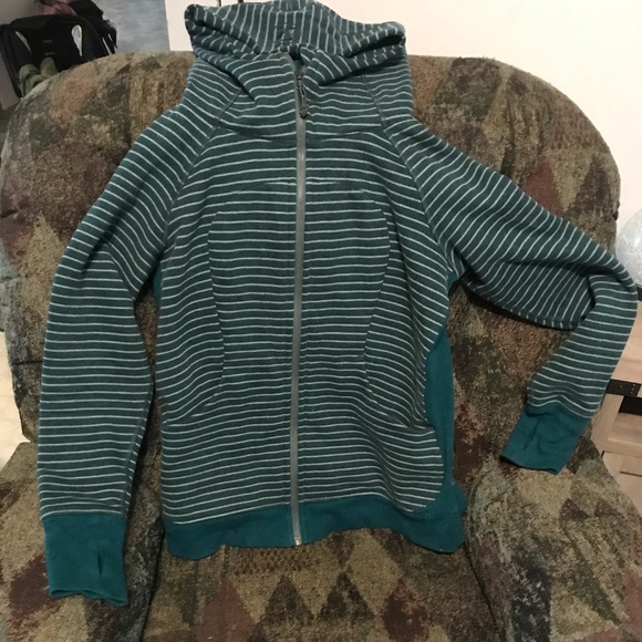 lululemon athletica Tops - Lululemon scuba hoodie size 12